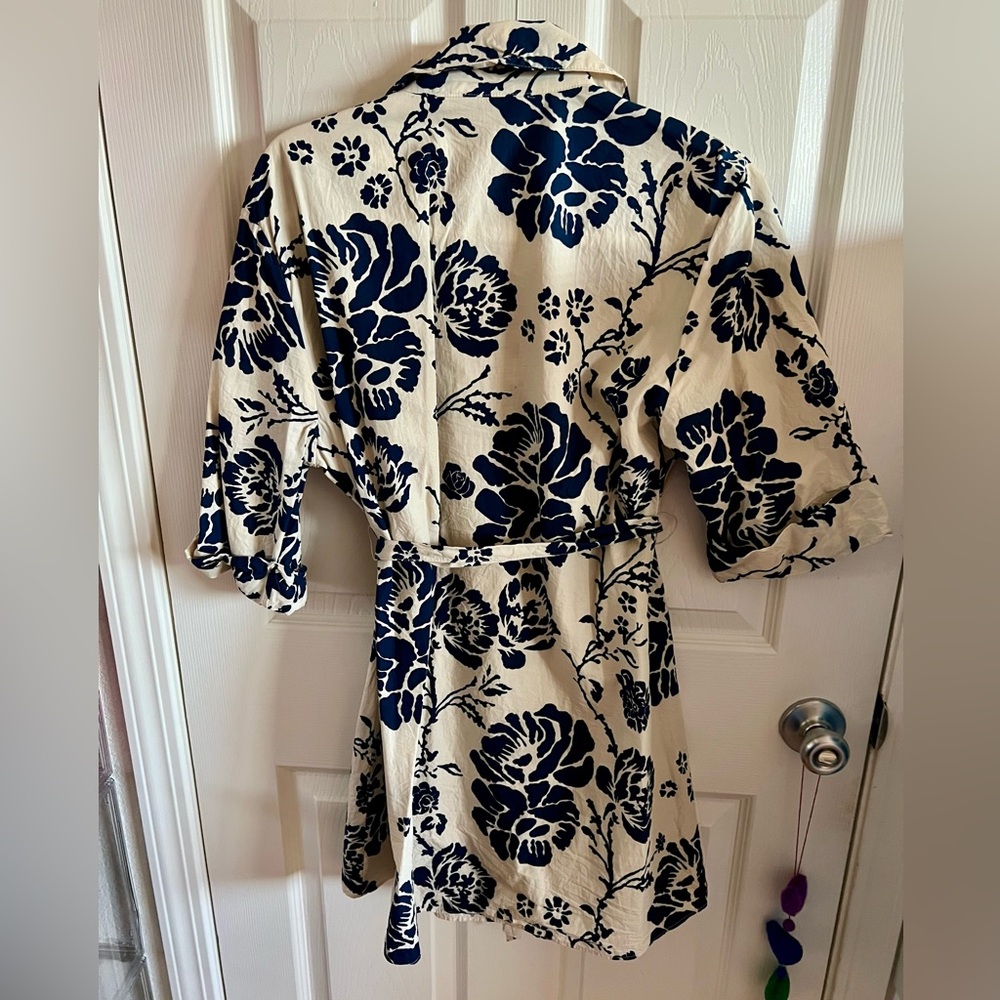 Zara Navy & Cream Floral Dress - Picture 2 of 3